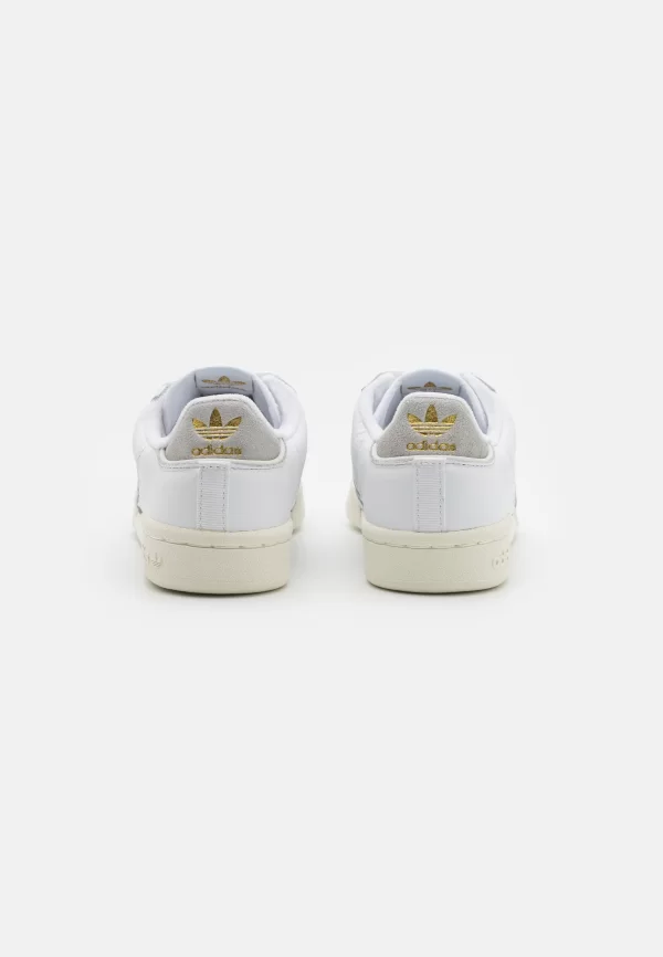 Adidas обувки continental 80 в бяло